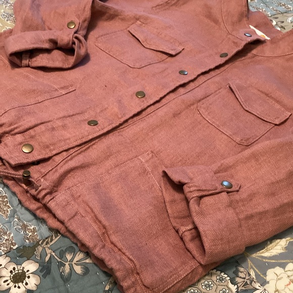 C & C California jacket size medium, 100% linen, so cool and chic! EUC, 🌷🌷🩷 - Picture 4 of 6